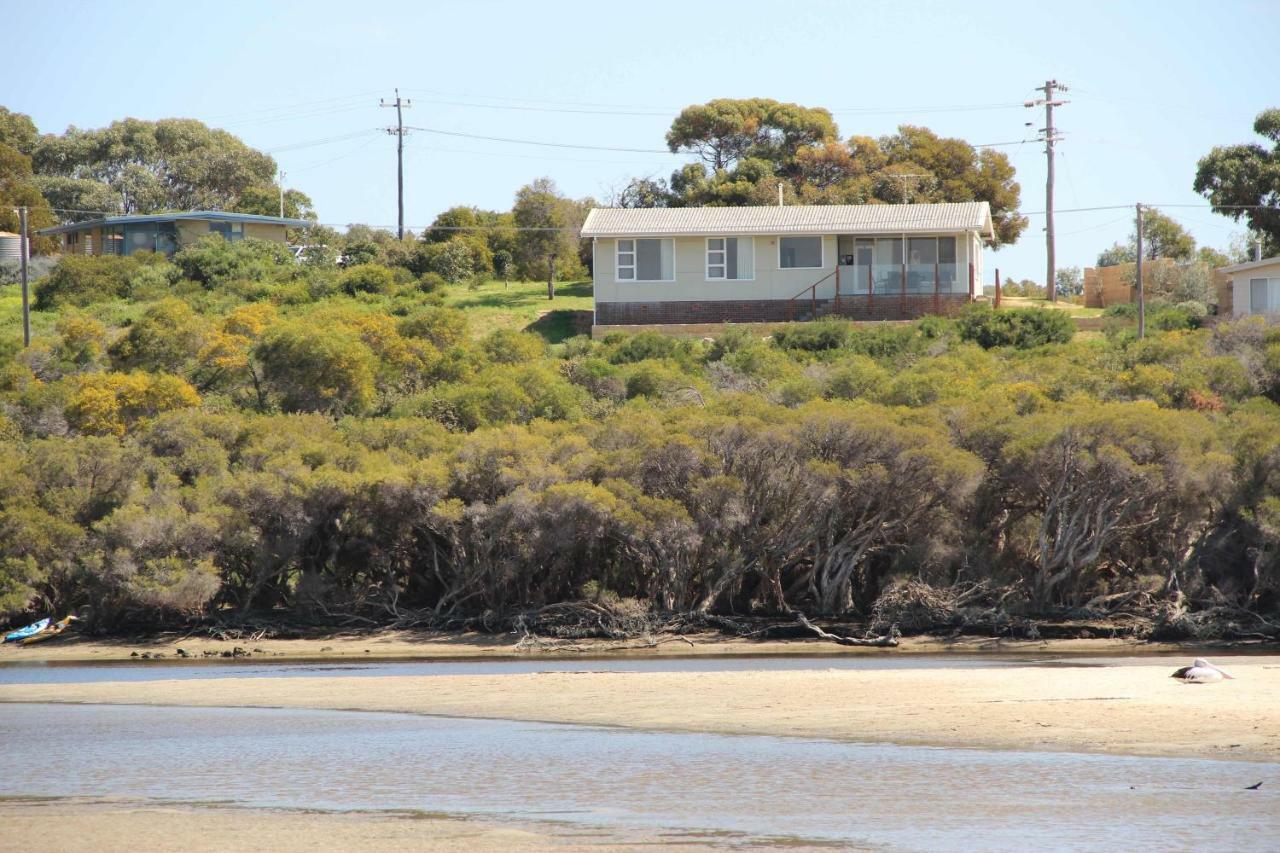 River Panorama Beach House Villa Guilderton Exterior photo